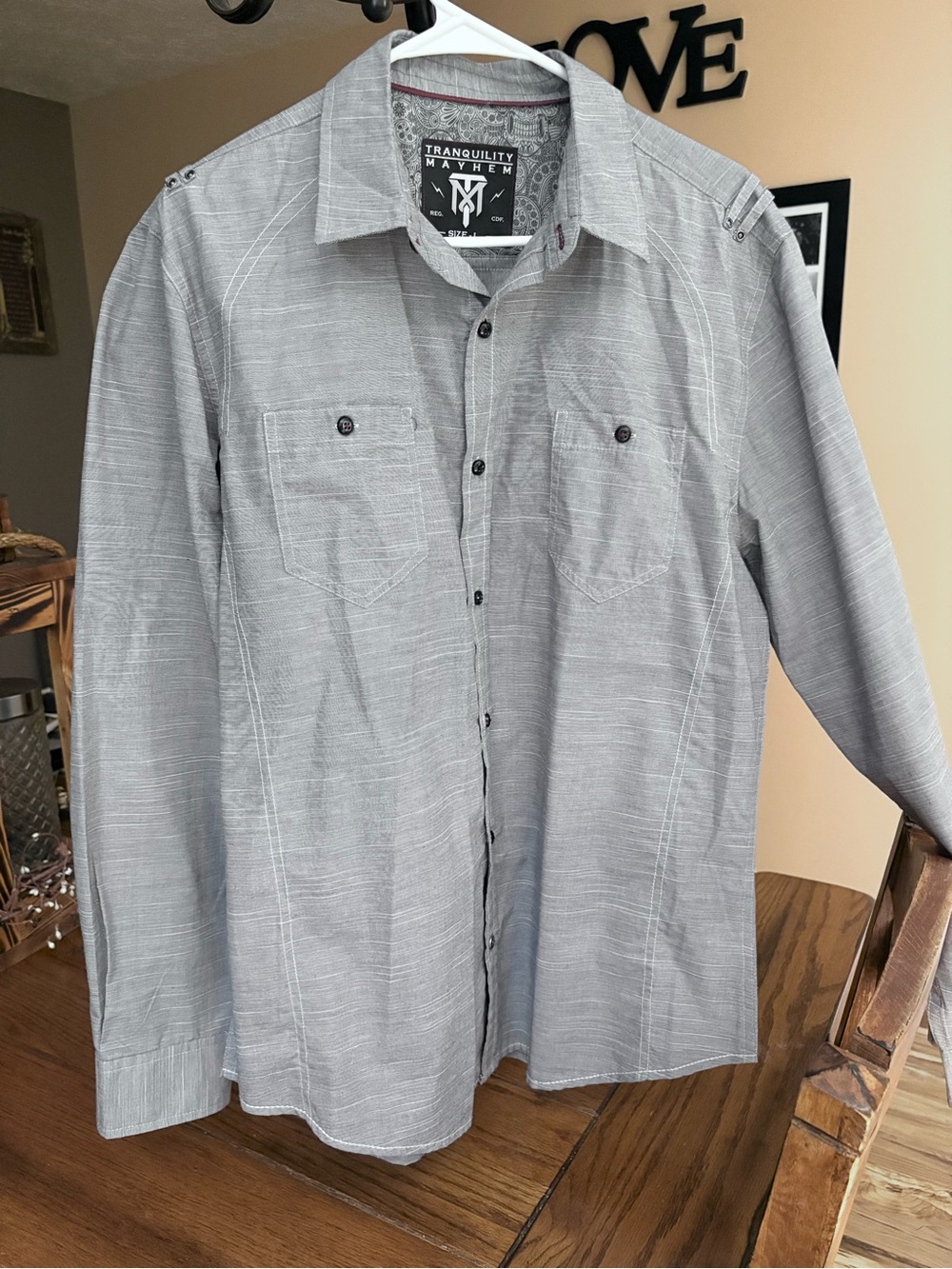 Tranquility by Colorado Clothing Gray Button-Up Shirt with Red Trim